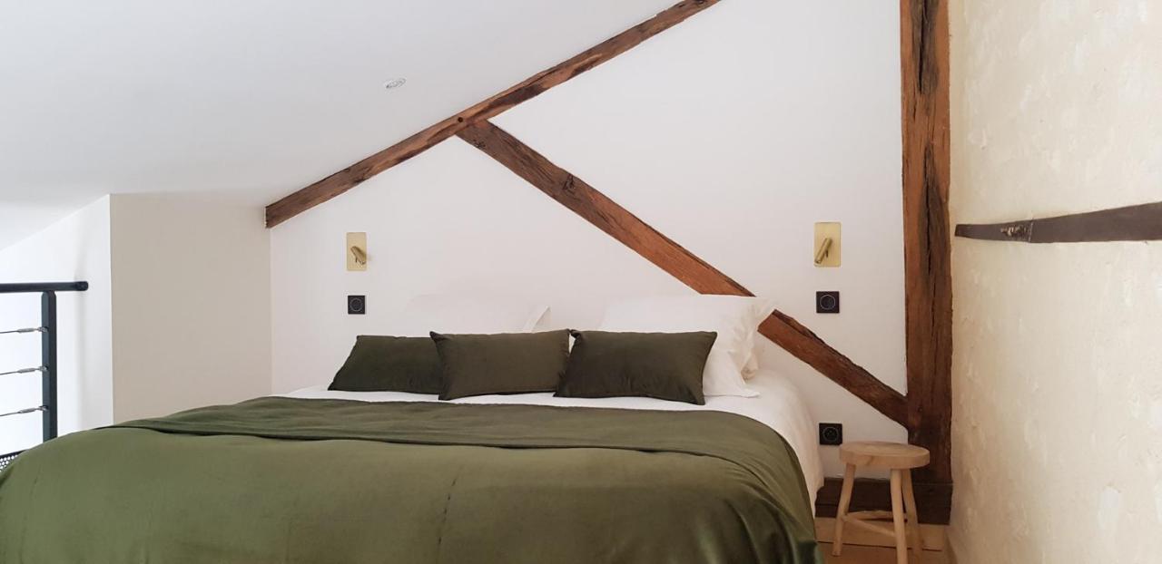 Hotel Domaine Du Normandoux, The Originals Relais Tercé Zewnętrze zdjęcie